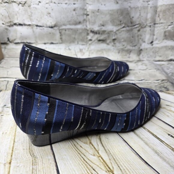 PROXY Navy Silver Multi Stripe Womens Emastine Dress Wedge Shoes  Size 9.5M - Picture 6 of 9